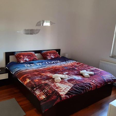 Apartman Eva Zagreb Apartment Exterior photo
